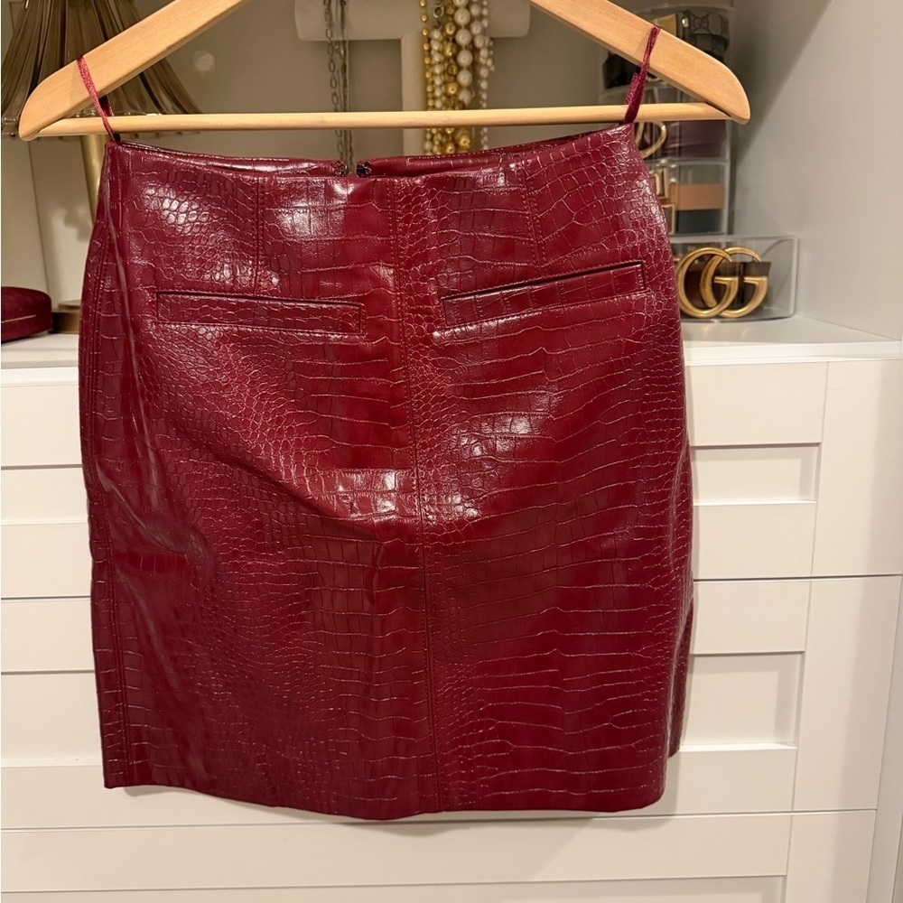 White House Black Market Faux Croc Skirt - Picture 3 of 7